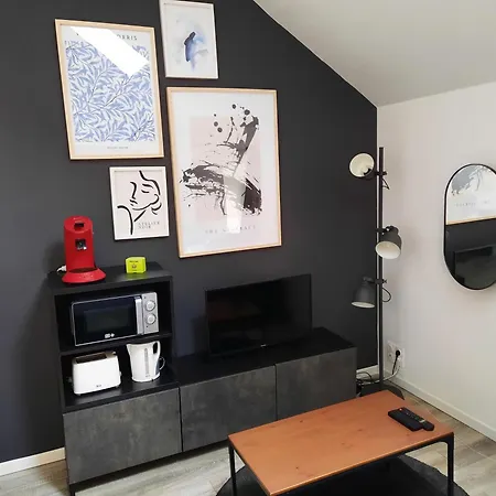 Le Perdrix : Apt 2 Prs, Proche Gare Et Darcy Dijon Room photo